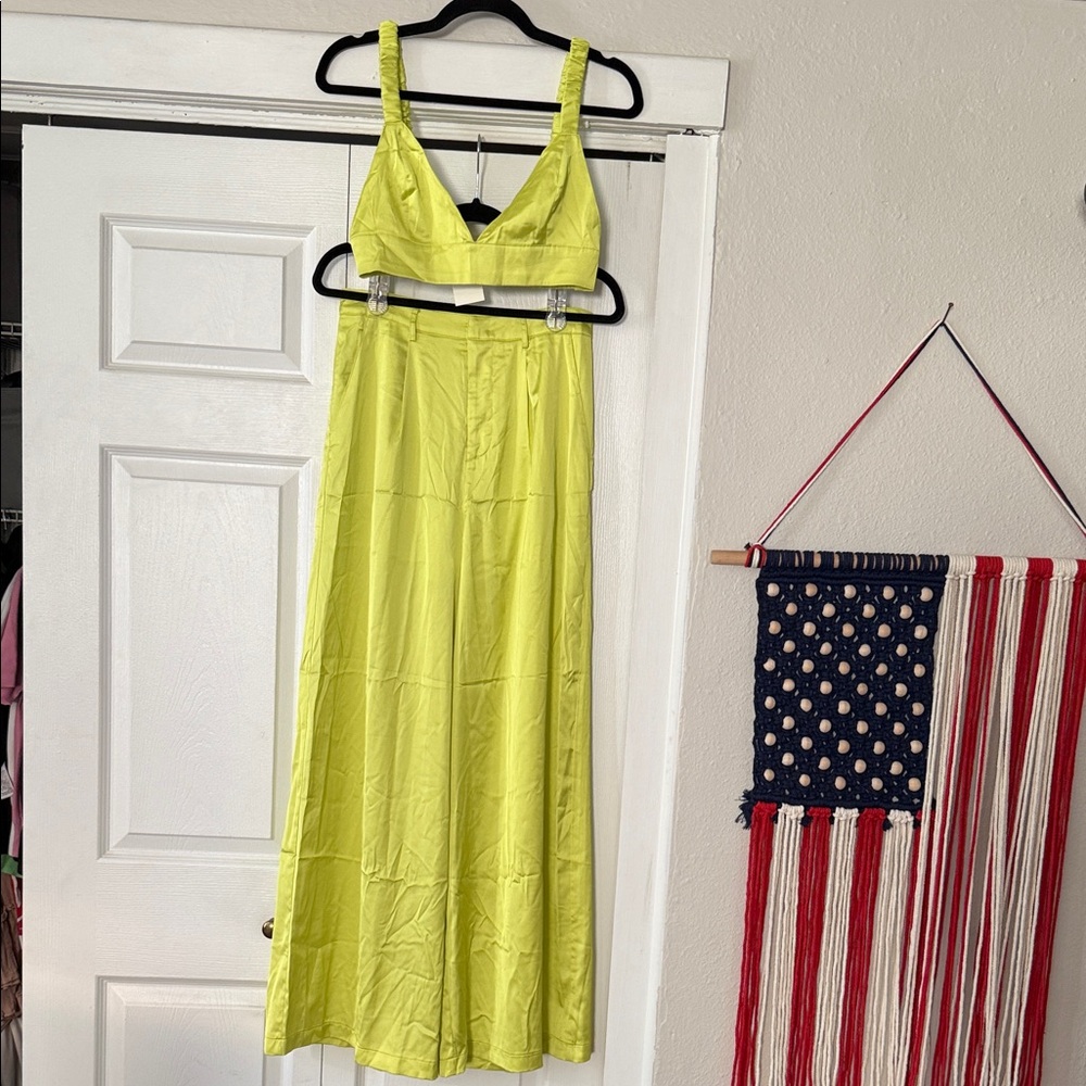 Elegant Yellowgreen matching set